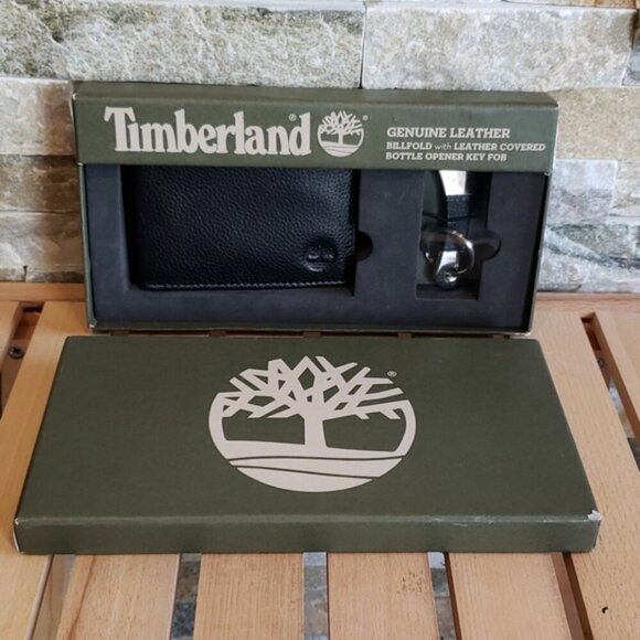 Timberland Men's Leather Billfold & Bottle Opener - Picture 5 of 5